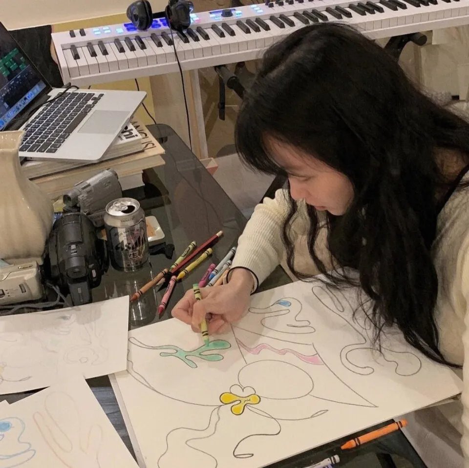 推动摇篮的手2025